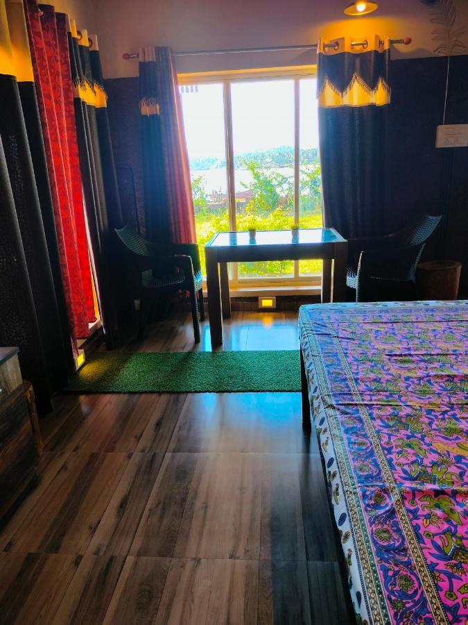 Riverstone Riverfront Farmhouse Гокарна Екстериор снимка